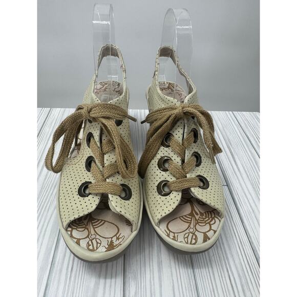 Fly London Ylva Khaki Leather Platform Wedge Sandals Women's 39 US 8 Comfortable - Picture 1 of 7